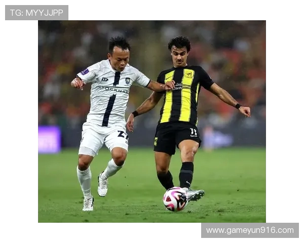 周通：国足惨败难积累经验 世俱杯经历刻骨铭心